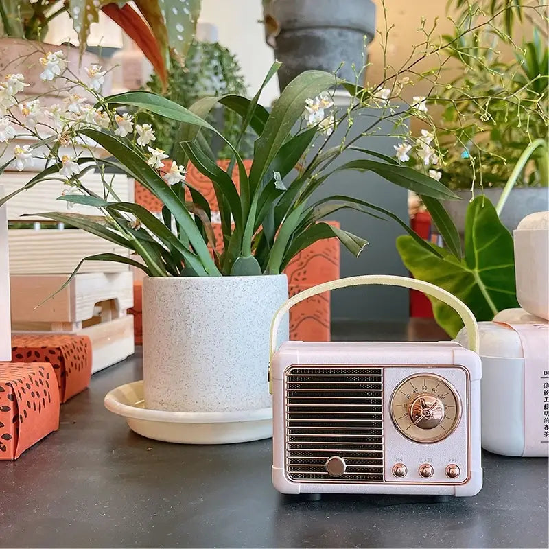 Diy Retro Mini Portable Card Speaker