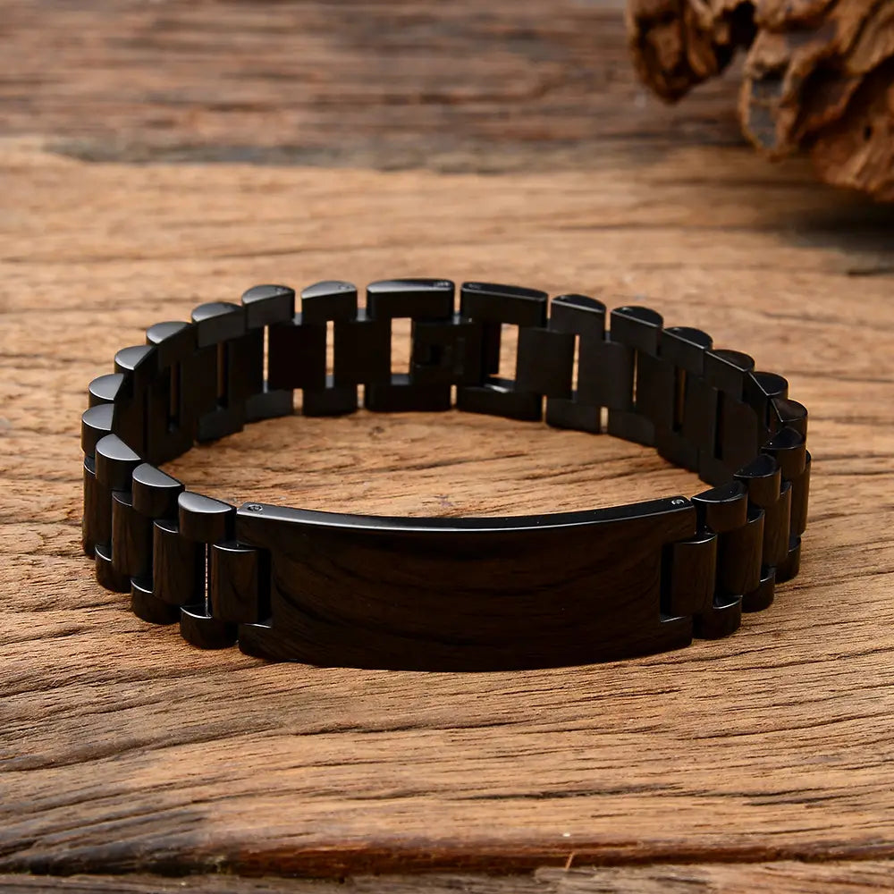 A Sleek Fashion Forward Alloy Bracelet