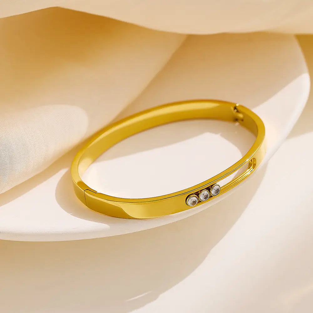 European and American titanium steel buckle women’s bracelet INS style fashionable versatile