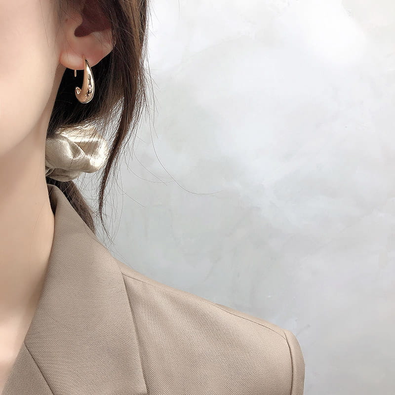 XIYANIKE 925 Sterling Silver Stud Earrings for Women French style