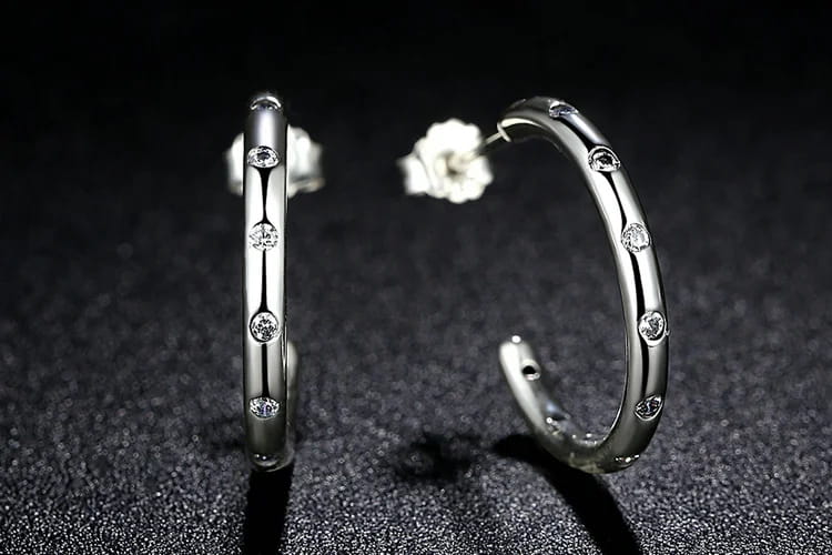 BAMOER 925 Sterling Silver Stackable Droplets Stud Earrings with Clear CZ SCE041