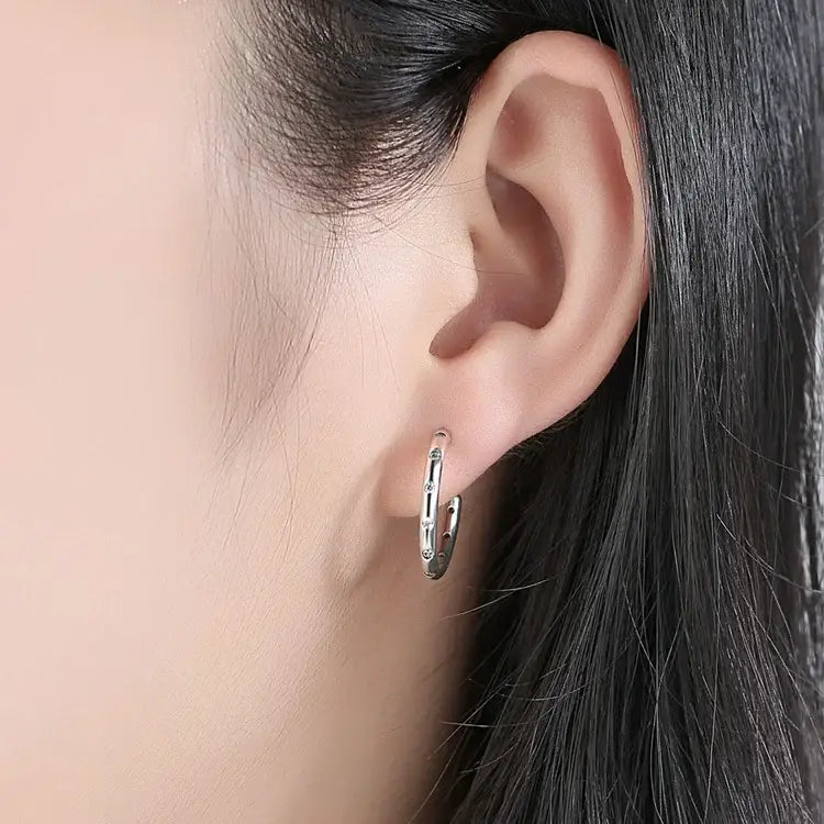 BAMOER 925 Sterling Silver Stackable Droplets Stud Earrings with Clear CZ SCE041