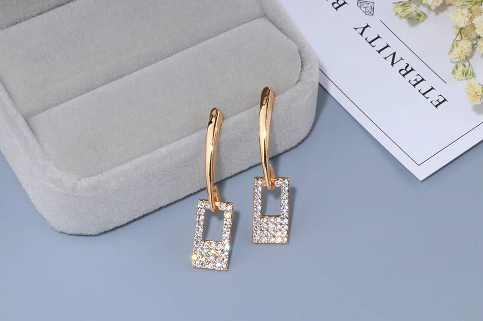 Luxury Classic Gold Color Long Crystal Earring Brincos Simple Geometric Square Drop Earrings