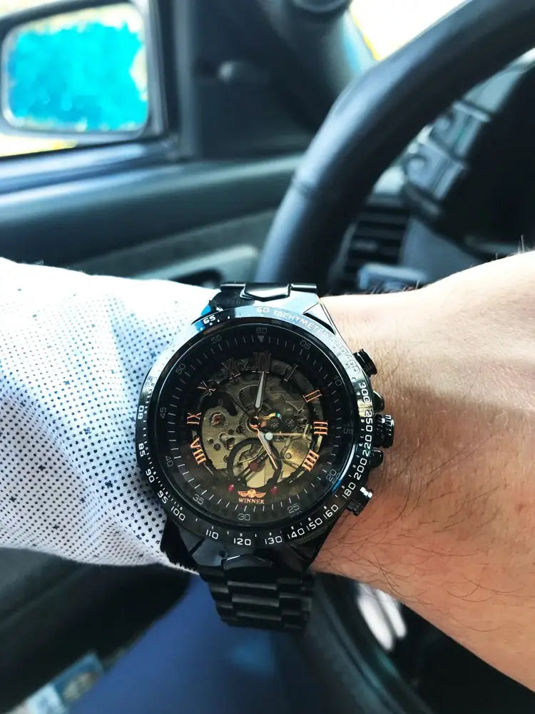 Winner mechanical sport design bezel skeleton watch with gold gears