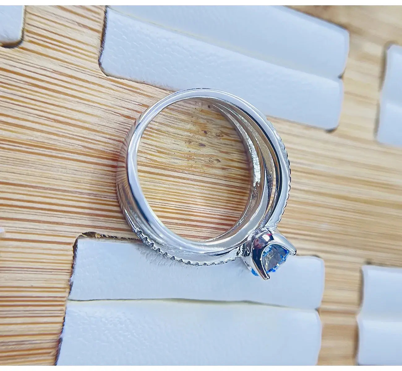 100% 18k Gold 1 Ct Bule Gemstone Diamond Rings Fine Jewelry for Women Luxury Gift Wedding Promise Engagement