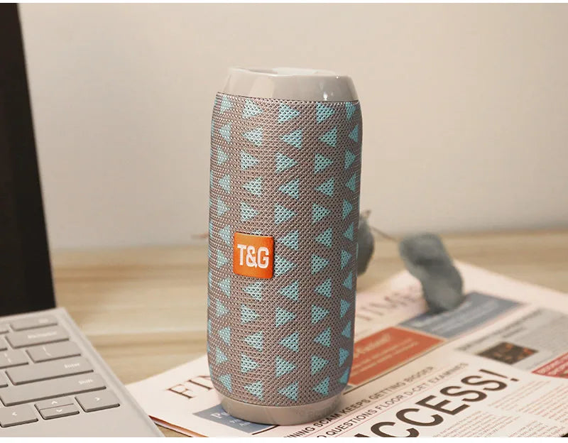 Portable Speaker Wireless Bluetooth-compatible Subwoofer Outdoor Waterproof Loudspeaker Stereo Surround Support FM