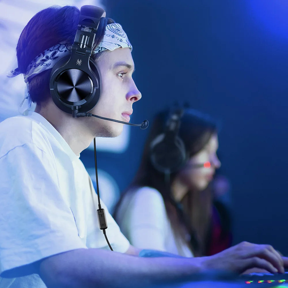 OneOdio Wired Gaming Headset with Detachable Microphone
