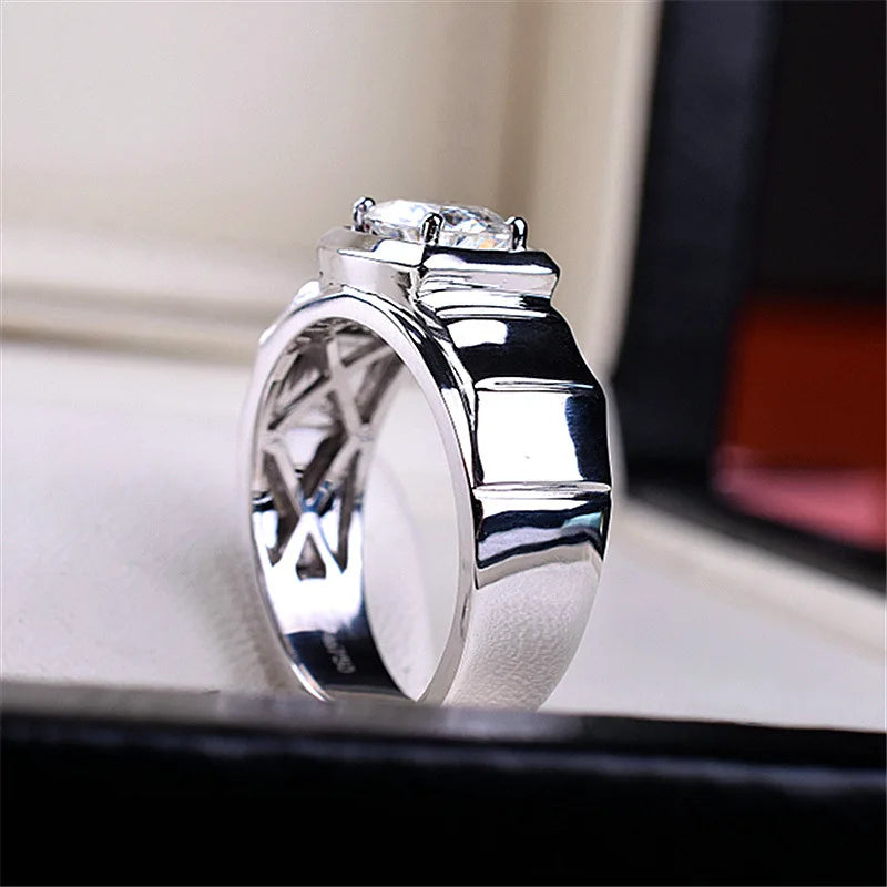 Imitation Mosan Diamond Resizable Men’s Ring Plated With 18K Platinum Four-Claw Inlaid Trapezoidal Design Tidy Men