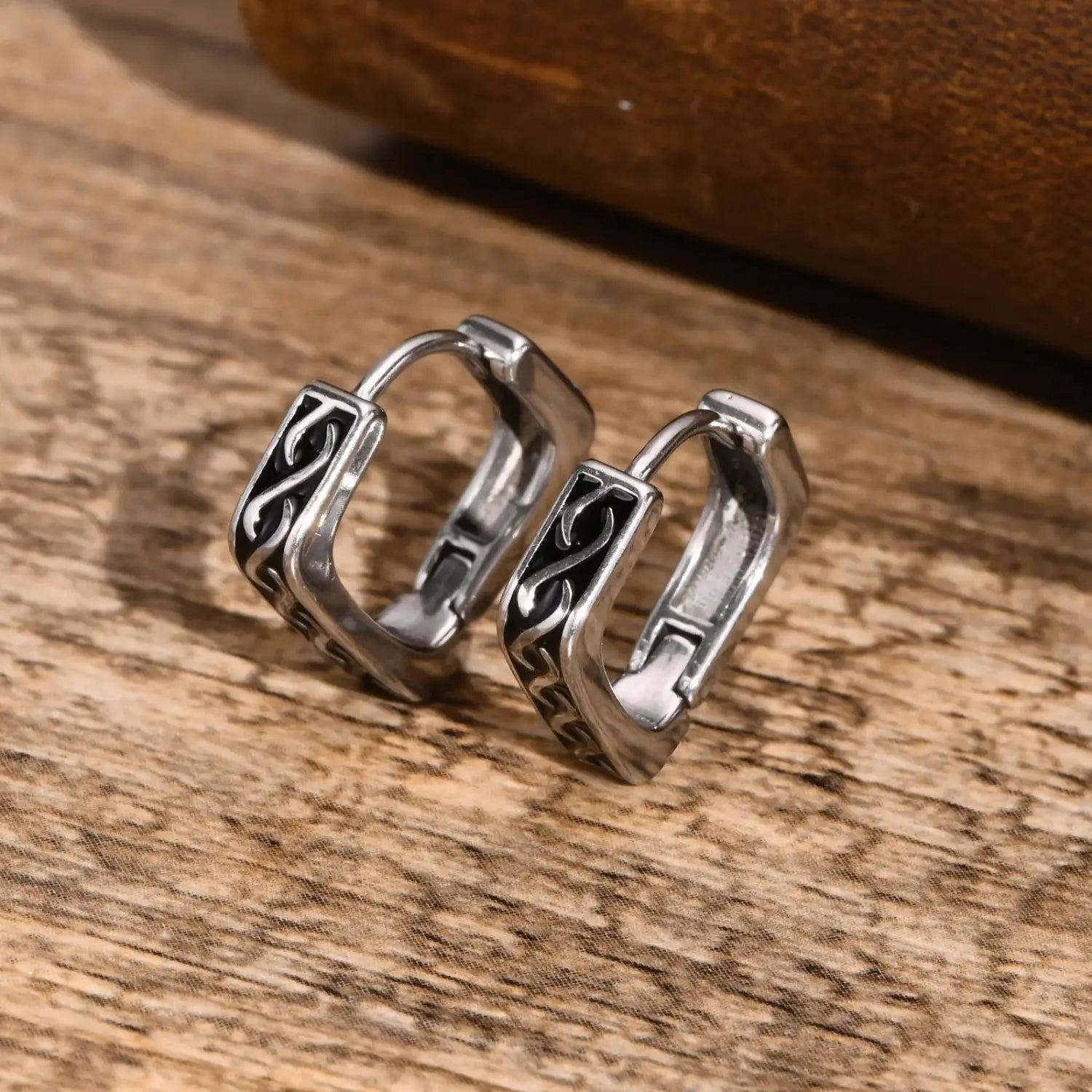 Stylish Geometric Hoop Earrings for Men Waterproof Stainless Steel Nordic Viking Rune Almut Rhombic Triangle Huggies