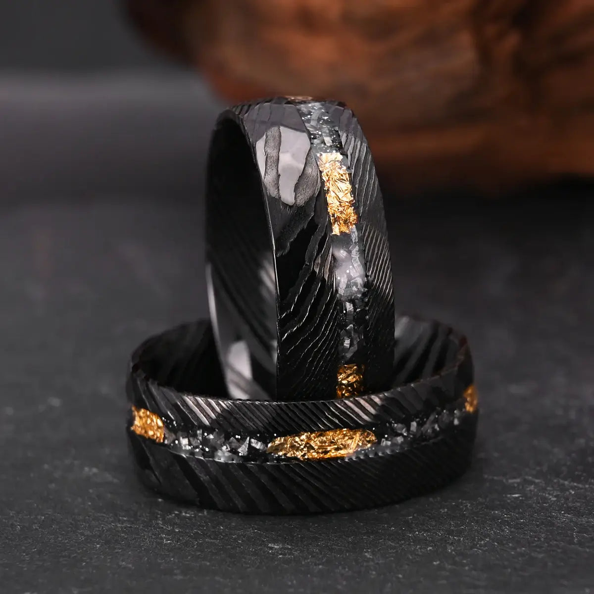 Men’s Hammered Black Damascus Steel Ring 8mm Engagement Wedding Rings Stylish Comfort Fit Unisex