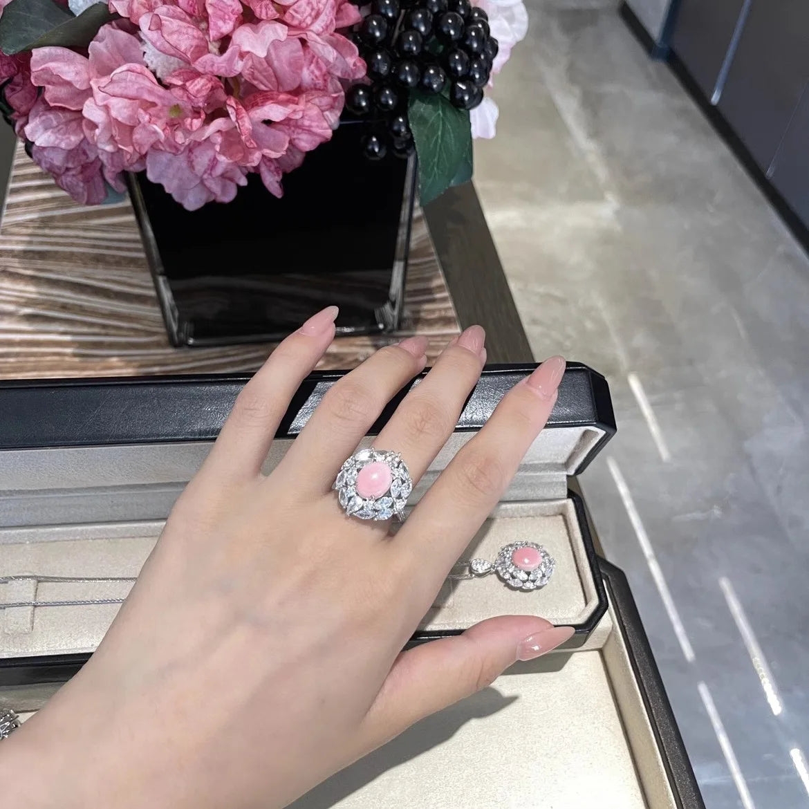 Exquisite luxury Design Jewelry Sets with Pink Quartz Zircon Pendant Necklaces Earrings Silver Color Rings Wedding 3