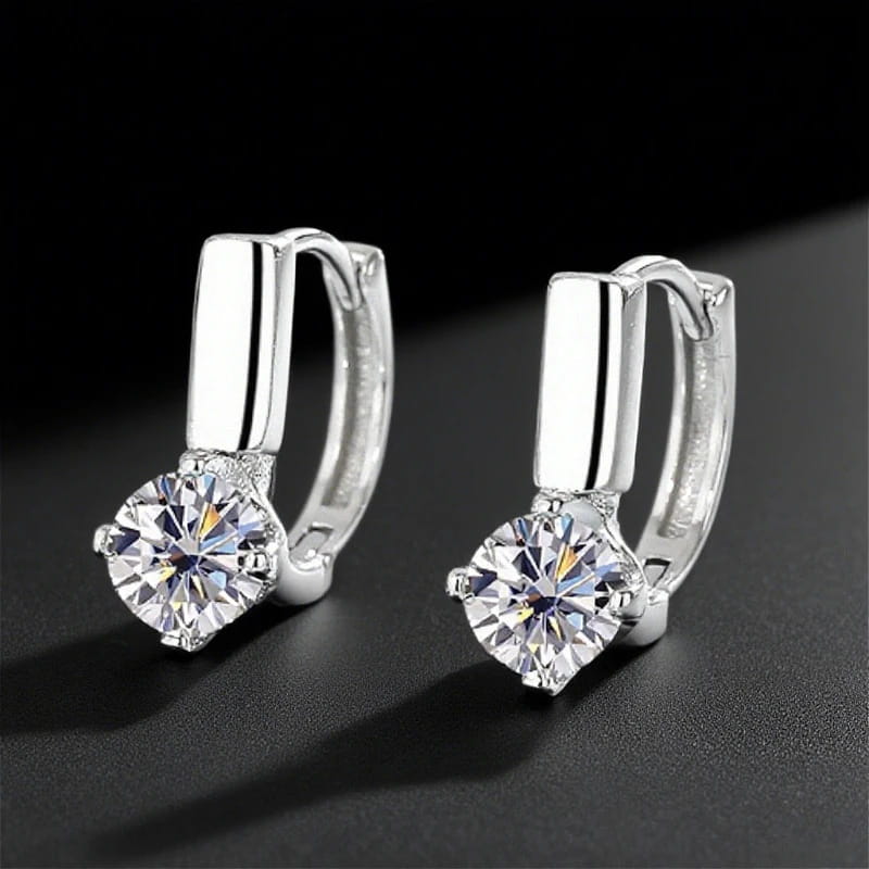 A pair of 925 silver 0.5 carat*2 four-claw round moissanite earrings for men and women