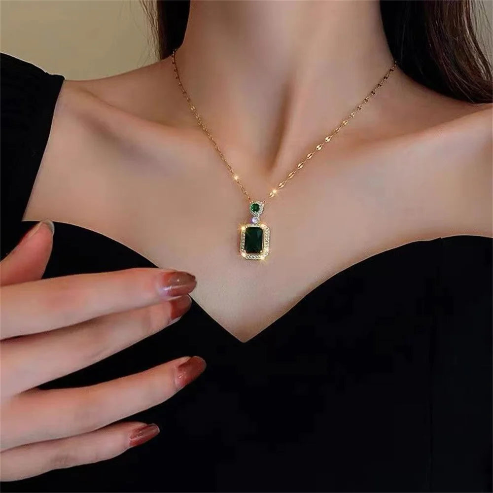 Classic Women’s Three-piece Jewelry Set Statement Emerald Ring Fashion Green Zircon Earring Necklace Wedding Sets