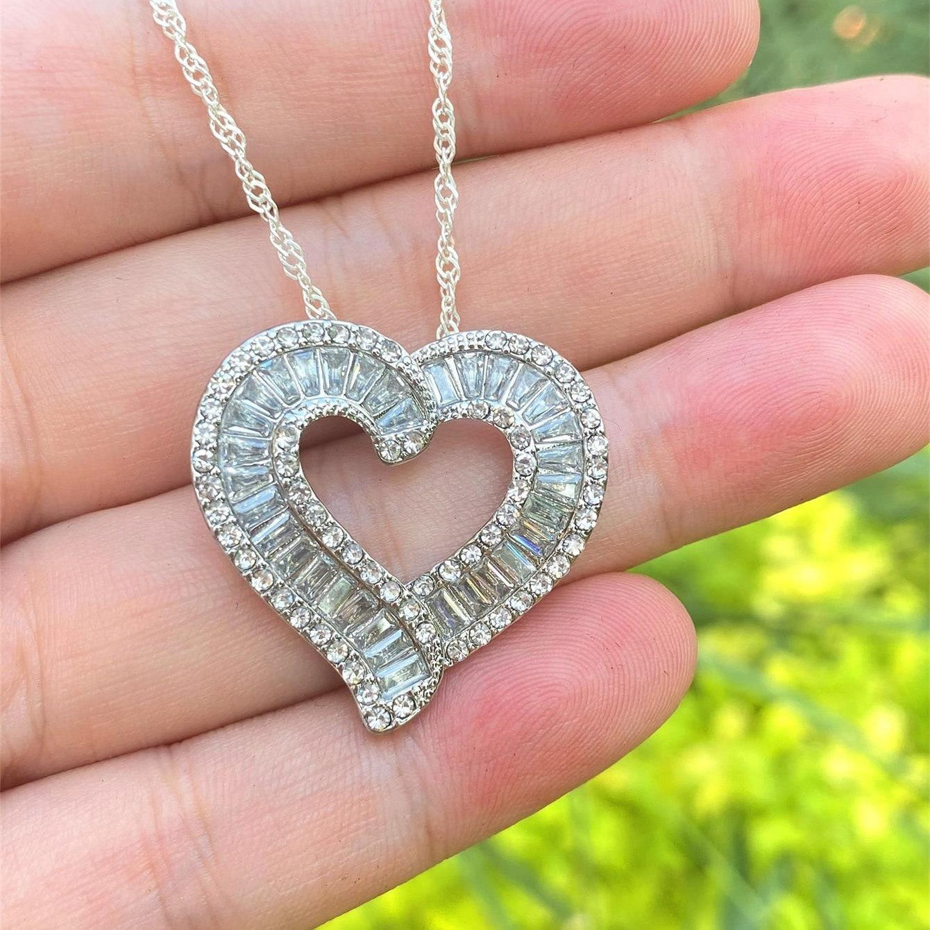 Luxury Heart Shaped White Full Faux Diamond Zircon Women's Pendant Necklace; Romantic Gift Valentine's Day