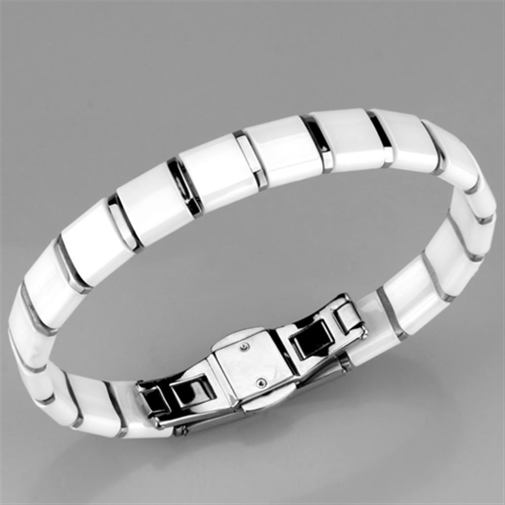 3W985 - High polished (no plating) Stainless Steel Bracelet with Ceramic in White