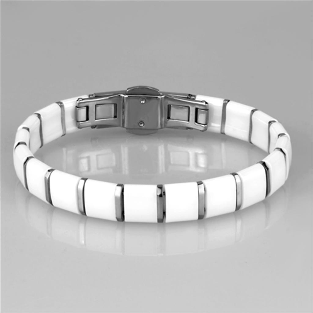 3W985 - High polished (no plating) Stainless Steel Bracelet with Ceramic in White