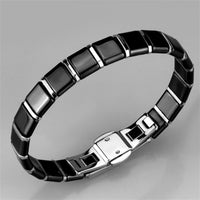 3W984 - High polished (no plating) Stainless Steel Bracelet with Ceramic in Jet