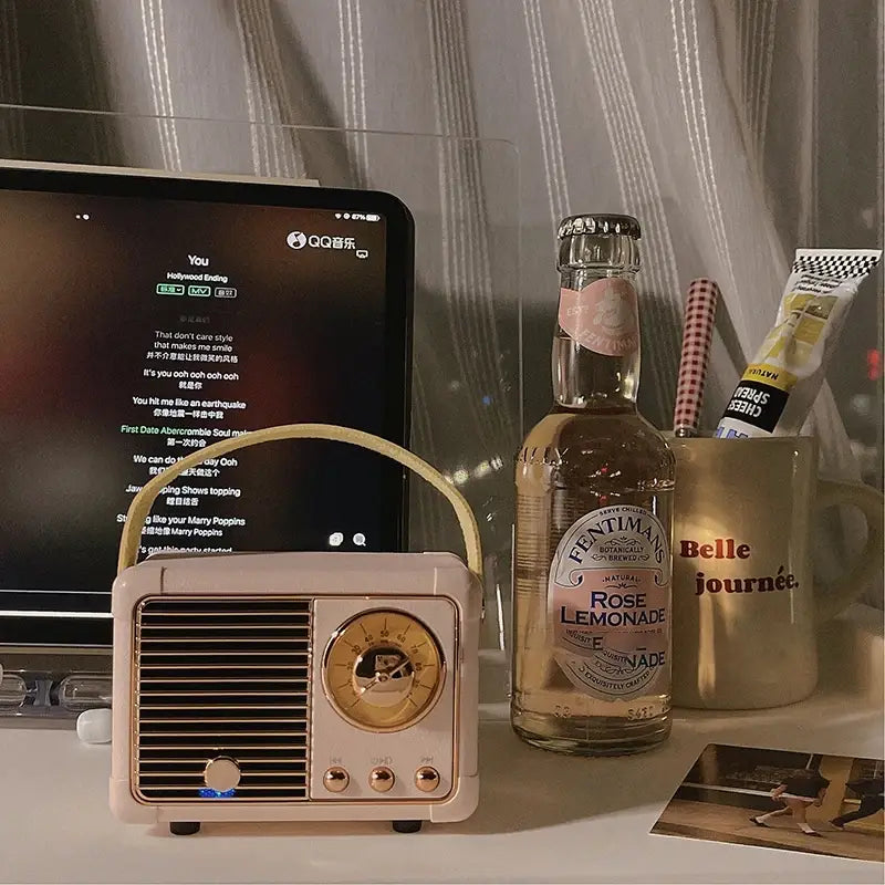 Diy Retro Mini Portable Card Speaker