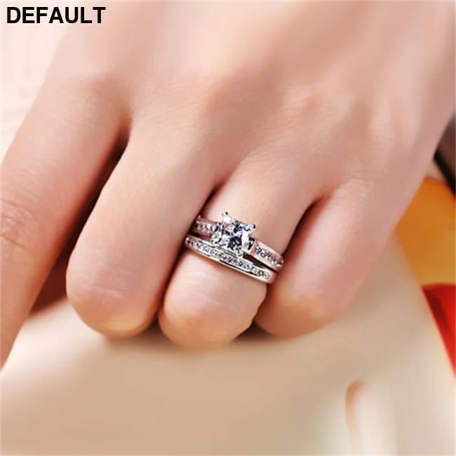 Fashion Couple Rings Romantic Women Heart Rhinestones CZ Wedding Best Selling Products