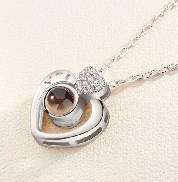 I Love You Projection Charm Pendant Necklaces Heart-shaped Crystal Wedding Ladies Necklace - DRE's Electronics and Fine Jewelry