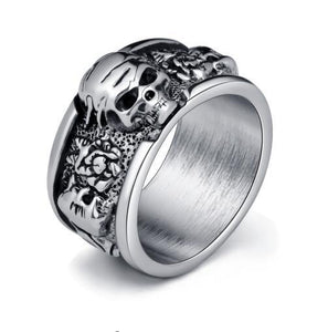 Gothic Punk Skull Bible Men’s Ring - size 8 - Men Rings